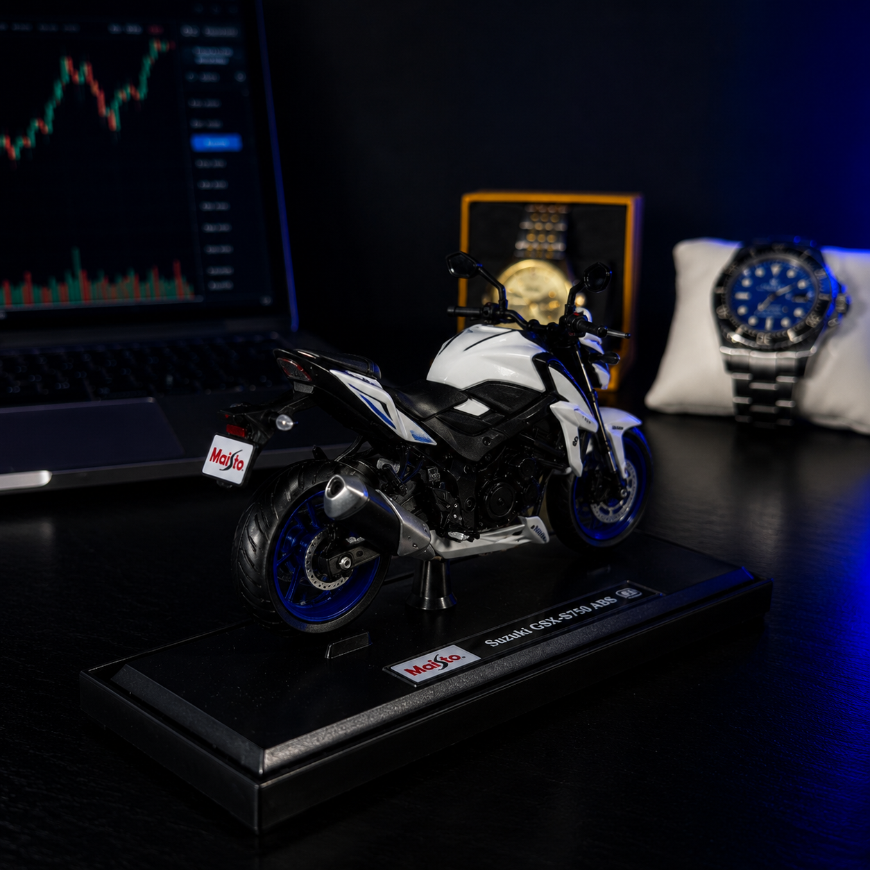 Suzuki GSX-S750 ABS 1:18