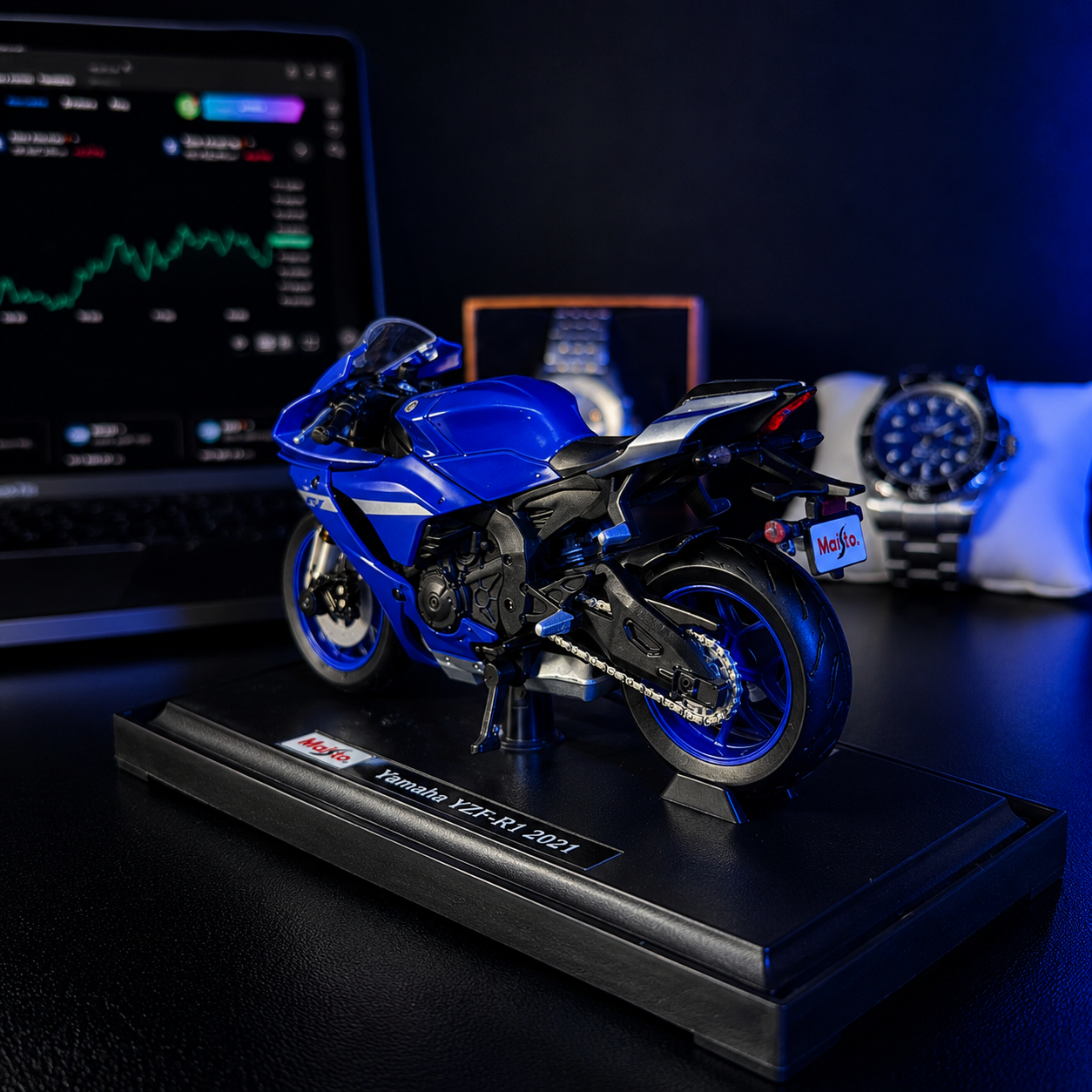 Yamaha YZF-R1 2021 1:18