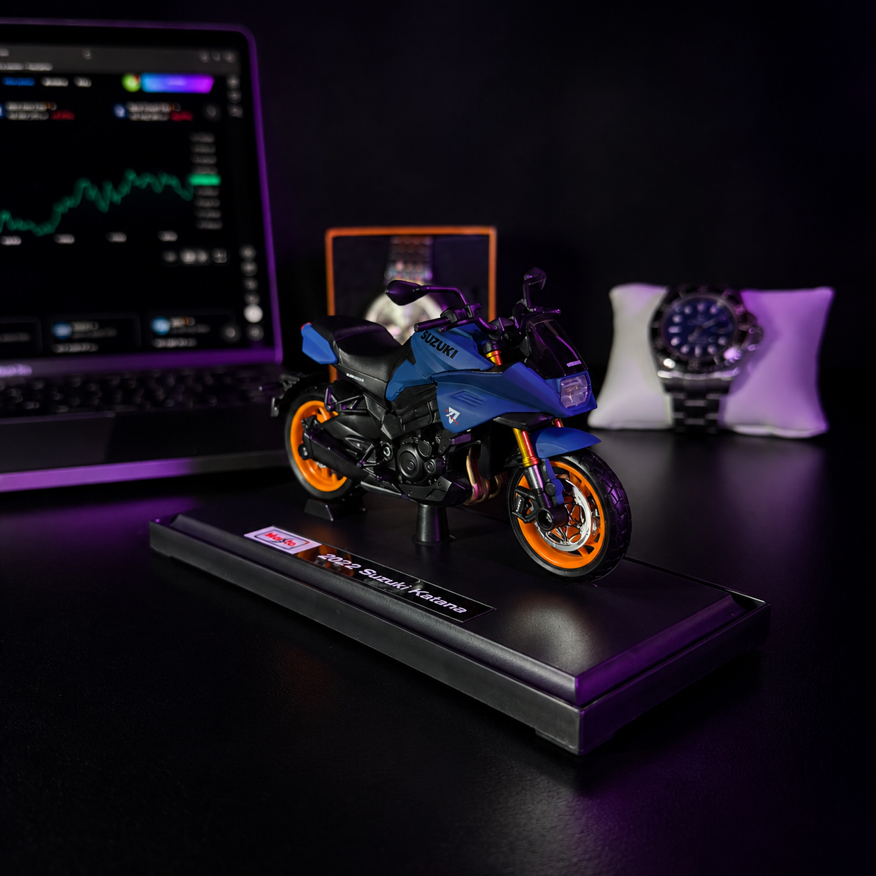 Suzuki Katana 2024 1:18