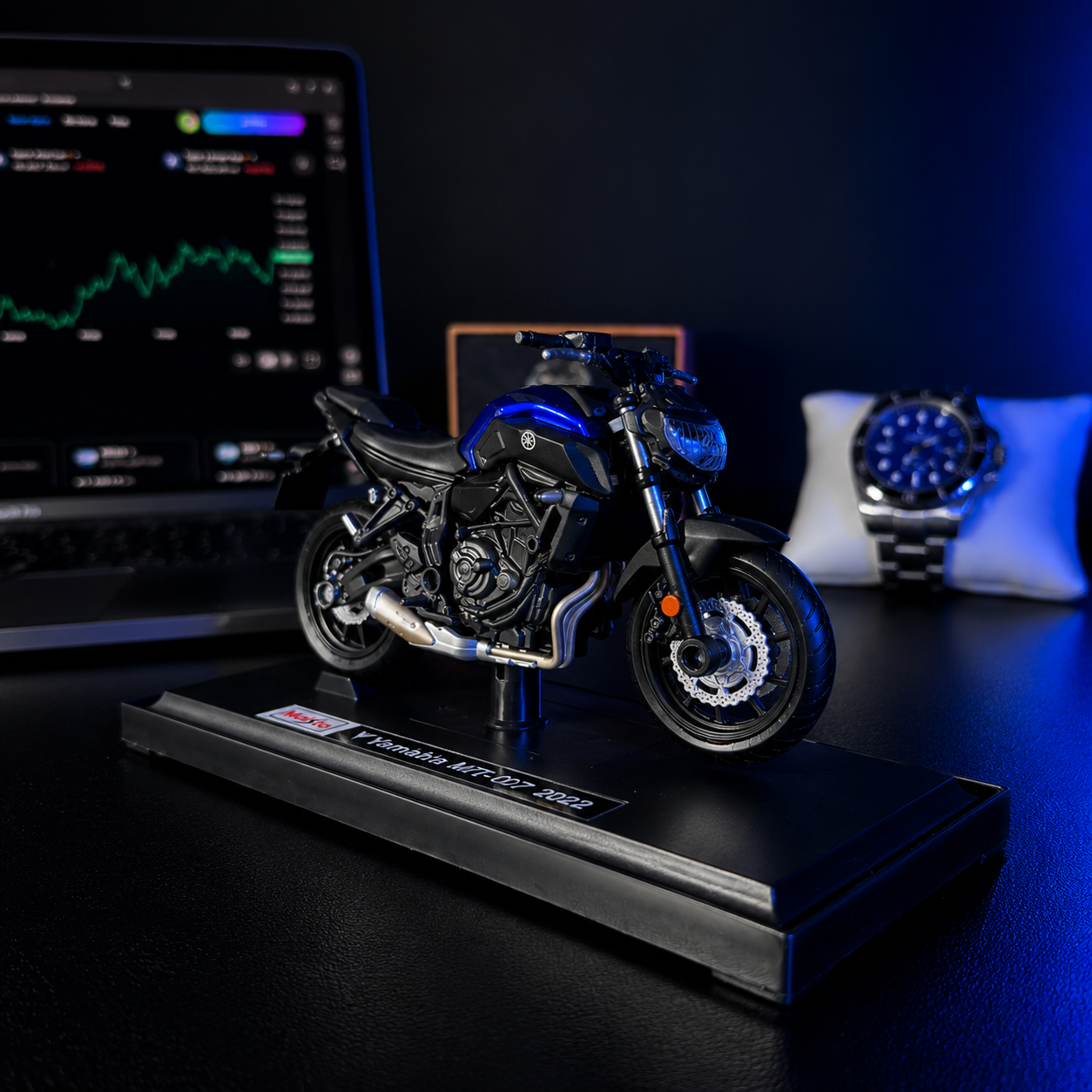 Yamaha MT-07 2018 1:18