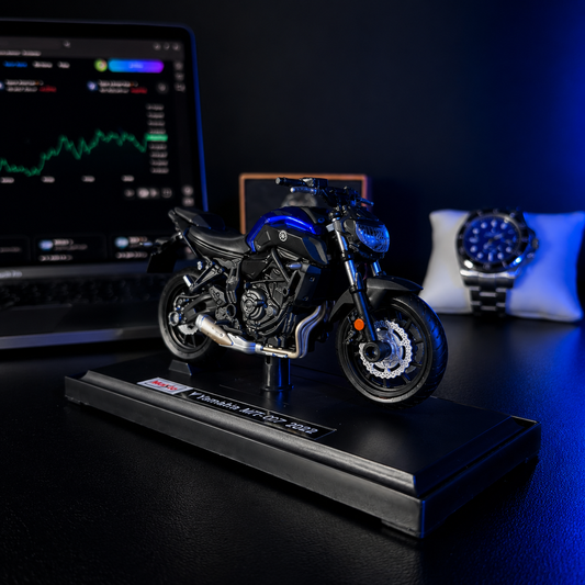 Yamaha MT-07 2018 1:18