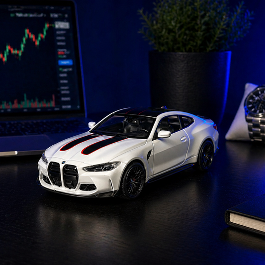 BMW M4 2025 White Edition 1:36